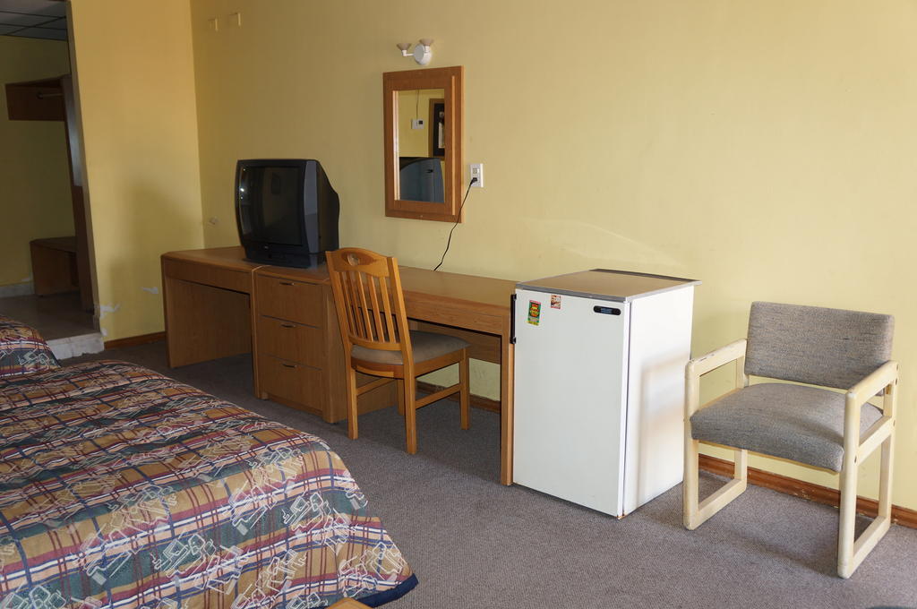 Maria Luisa Inn & Suites Juarez  Room photo